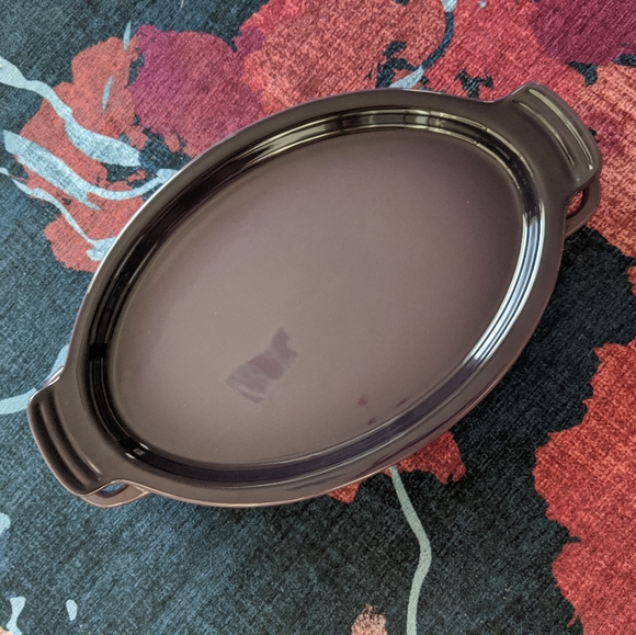 SOLD Le Creuset 3.7qt Oval Baker w/ Platter Lid - Picture 5 of 5